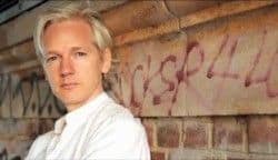 «  Se payer  » Assange et calomnier une révolution