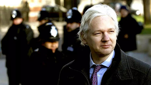 La liberté et l’asile pour Julian Assange