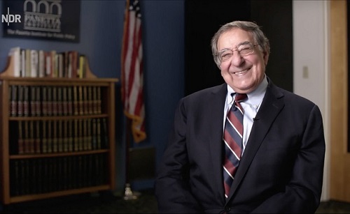 Leon Panetta, ancien directeur de la CIA : « nous poursuivons Assange pour intimider les autres »